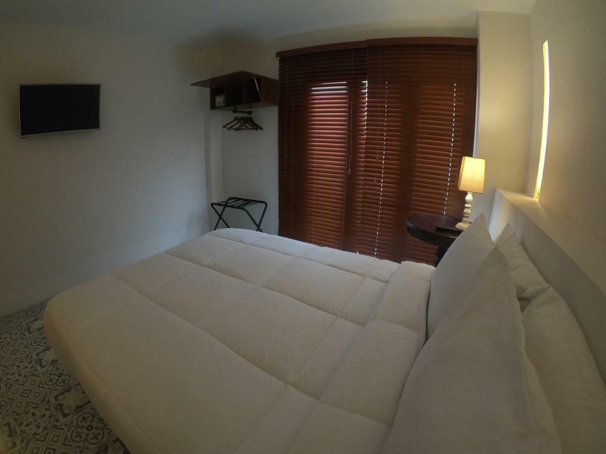 Columbus House Bed and breakfast 2*